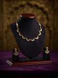 GOLDEN CHOKER